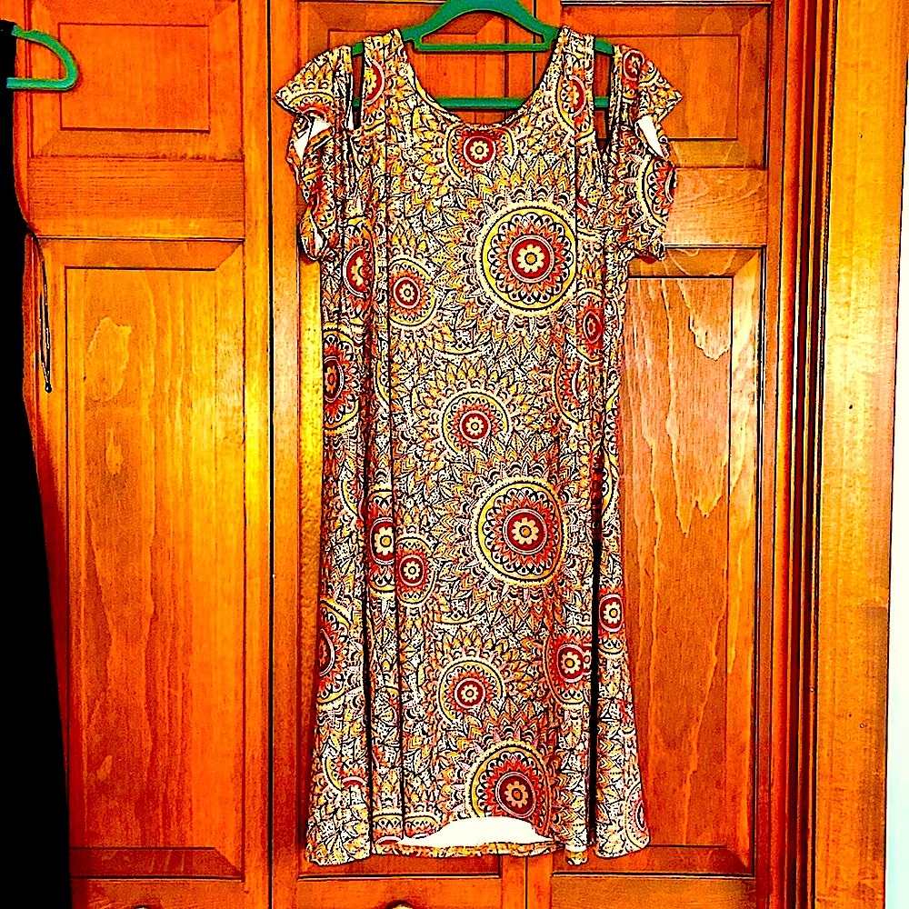 LAST CHANCE Mandala Cold Shoulder Midi Dress~XL-Loose & Flowy~Unbranded - Picture 2 of 7